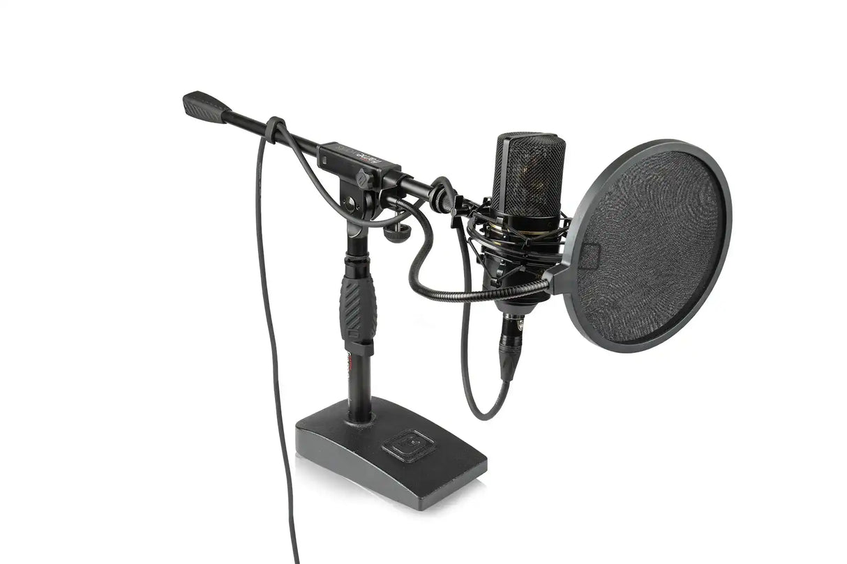 Gator Frameworks Kick Drum / Amplifier Compact Mic Stand with Single-Section Boom Microphone Accessories Gator