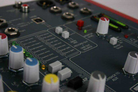 Allen & Heath ZED-22FX 22-Channel Analog Mixer with USB and Built-In Effects Audio Mixers Allen & Heath