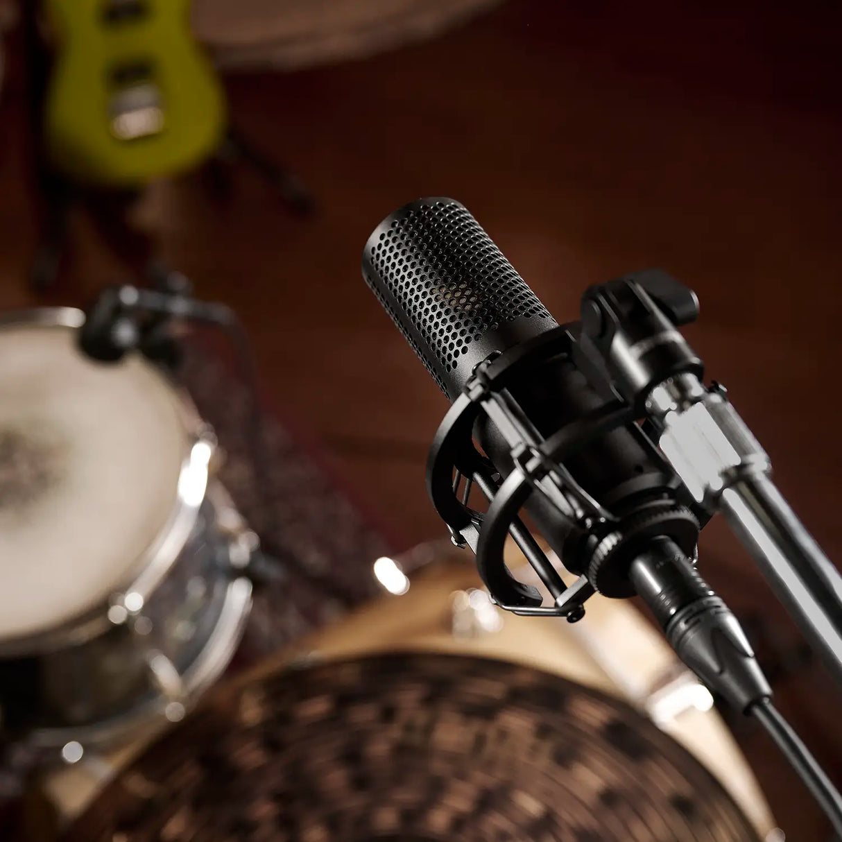 Shure KSM32/CG Cardioid Studio Condenser Microphone–Stage Model (Charcoal Gray) Microphones Shure