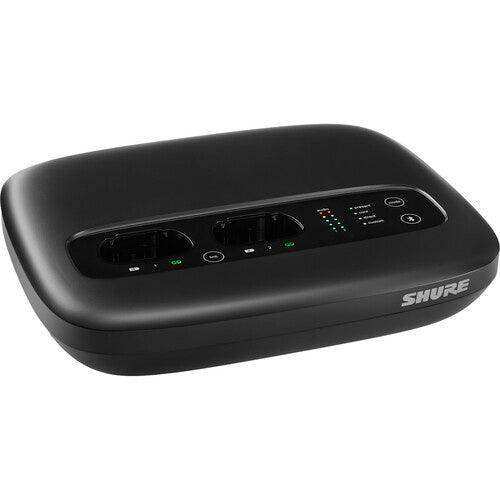 Shure MXW neXt 2 MXWAPXD2=-Z10 Access Point Transceiver for MXW neXt 2 Wireless Conferencing System (1.9 GHz) Microphones Shure