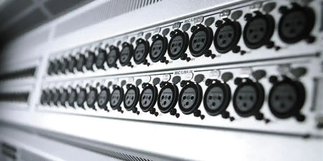 Soundcraft Vi1 Digital Live Sound Console (32 channel) - E947.300000 Audio Mixers Soundcraft