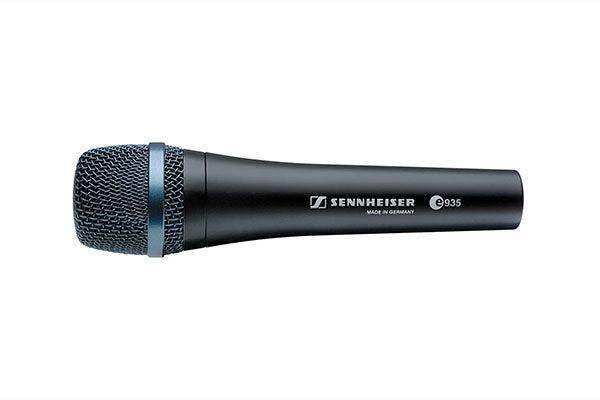 Sennheiser e 935 Handheld microphone (cardioid, dynamic) with 3-pin XLR-M - 009421 Microphones Sennheiser