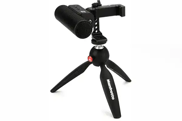 Sennheiser MKE 400 On-camera Shotgun Microphone with Smartphone Clamp and Tripod Stand - 509257 Microphones Sennheiser