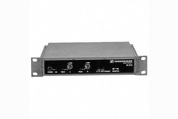 Sennheiser SI 1015 2-channel IR remote control transmitter, broadband, 2 carrier frequencies (2.3 / 2.8 MHz), switchable 1/2/stereo, 2 x XLR, 1/2 19" / 1HE Microphones Sennheiser