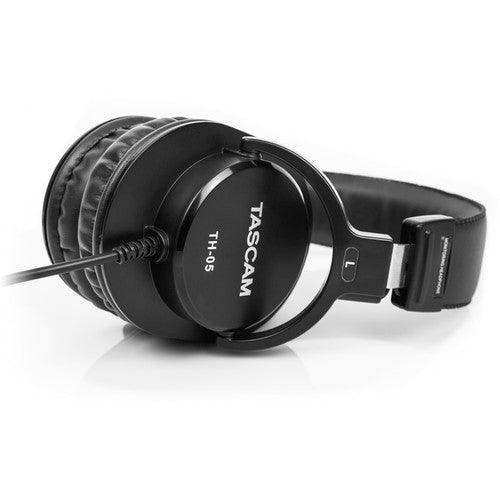 Tascam TH-05 Monitoring Headphones Audio Tascam