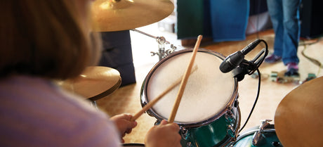 Shure PGA56-LC Cardioid swivel-mount dynamic snare/tom microphone - AP56DM drum mount, less cable Microphones Shure