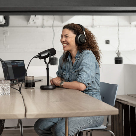 Shure Podcast XLR Microphone - MV7X Microphones Shure