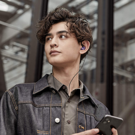 Shure SE215 Special-Edition Sound-Isolating Earphones with Detachable 3.5mm Cable (Blue) - SE215SPE Microphones Shure