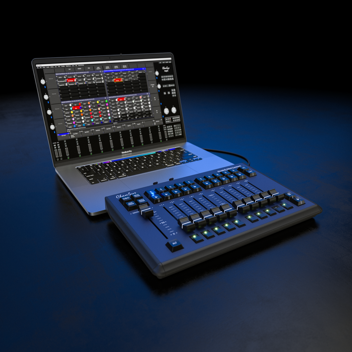 ChamSys MagicQ Compact Mini Connect with laptop