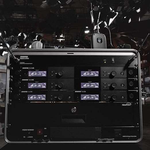 Shure SLXD124/85M-G58 Digital Wireless Combo System with SM58 Handheld and WL185m Lavalier Microphones Microphones Shure
