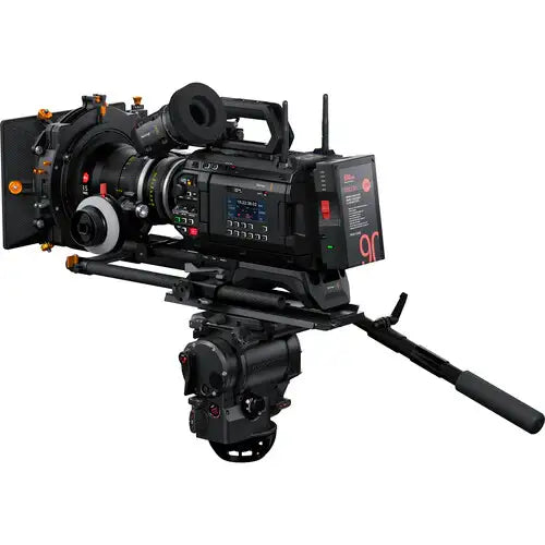 Blackmagic Design CINEURSAA12KLF/EVF Blackmagic URSA Cine 12K LF + EVF