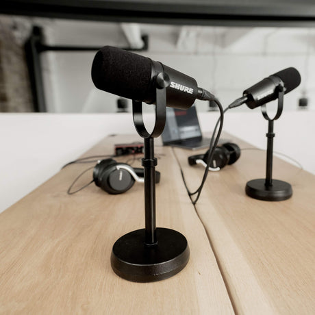 Shure Podcast XLR Microphone - MV7X Microphones Shure