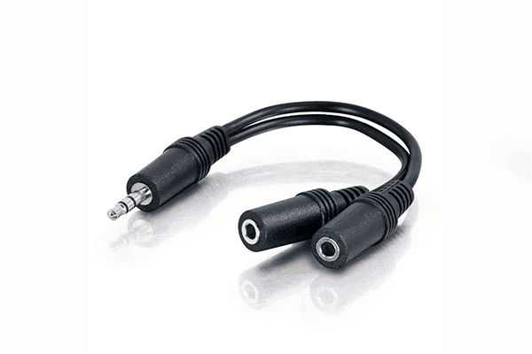 C2G 6ft (1.8m) One 3.5mm Stereo Male to Two 3.5mm Stereo Female Y-Cable - CG40427 - Creation Networks
