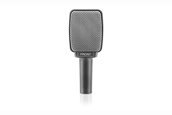 Sennheiser e 609 SILVER Instrument microphone (supercardioid, dynamic) for guitar amplifiers with 3-pin XLR-M. Includes (1) MZQ 100 clip and (1) carrying pouch (6.4 oz) - Creation Networks