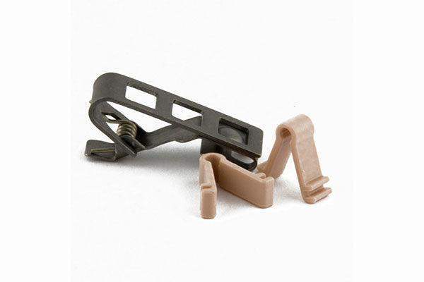Sennheiser MZQ02 Dual post tie clip for MKE 1, MKE Platinum, MKE2, MKE102 and MKE104 (black) - 543653 - Creation Networks