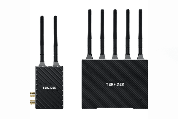 Teradek 10-2150 Bolt 4K LT 750 3G-SDI Transmitter & Bolt 4K 750 12G-SDI Receiver Kit - Creation Networks